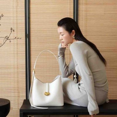 女包_肩挎包_28x11x24cm_2026春夏